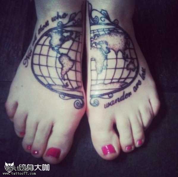 脚部地球仪纹身图案