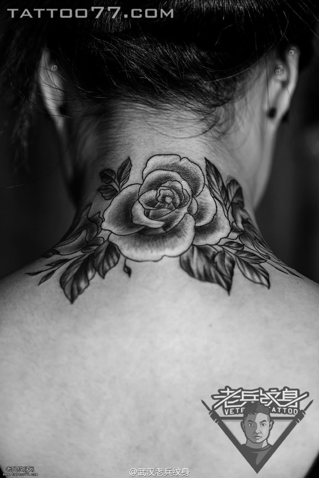 颈部玫瑰花纹身图案作品