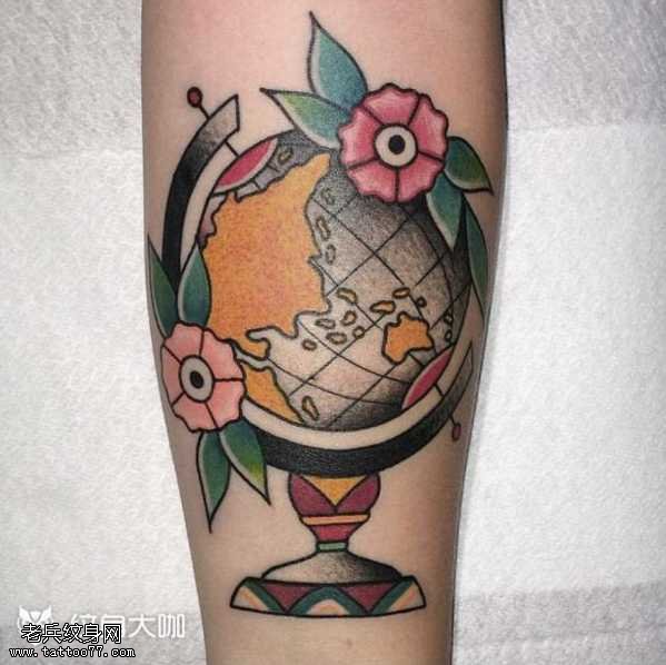 地球仪纹身图案