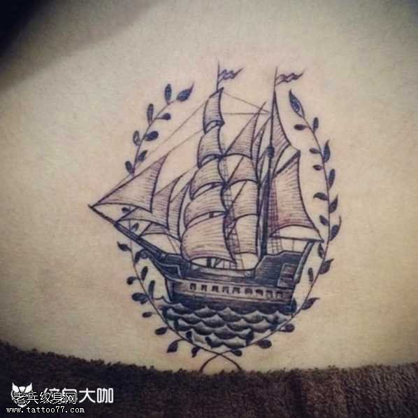 腰部船纹身图案