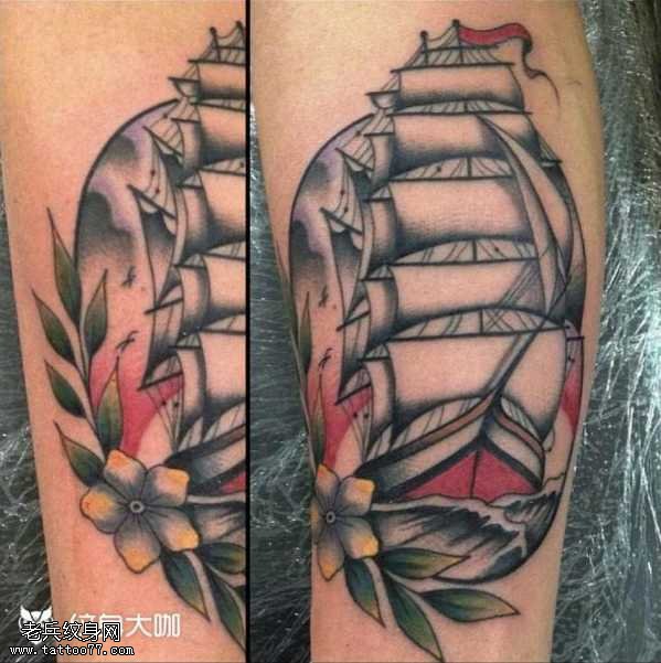 腿部帆船纹身图案