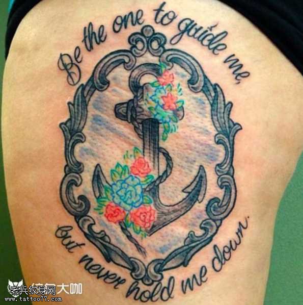 腿部船锚纹身图案