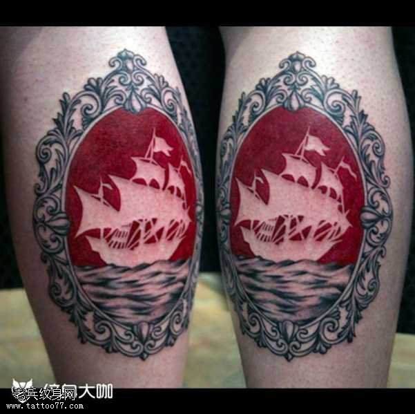 腿部红船镜纹身图案