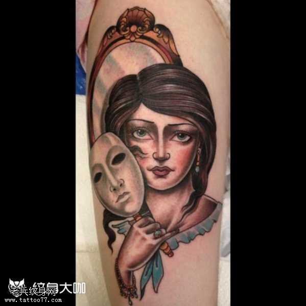 腿部肖像纹身图案