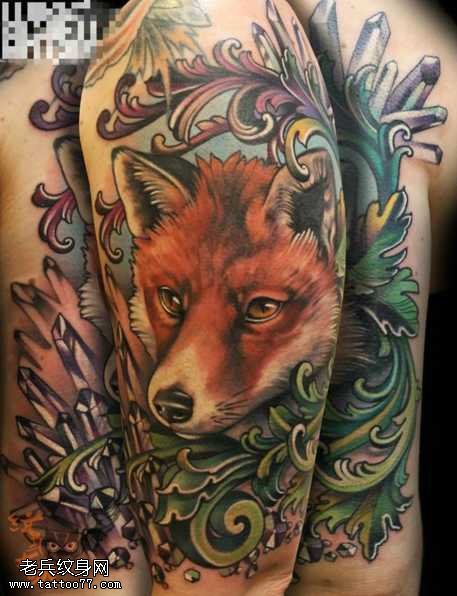 腿部黄狐狸纹身图案