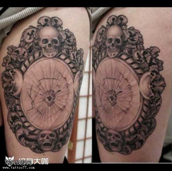 腿部骷髅镜纹身图案