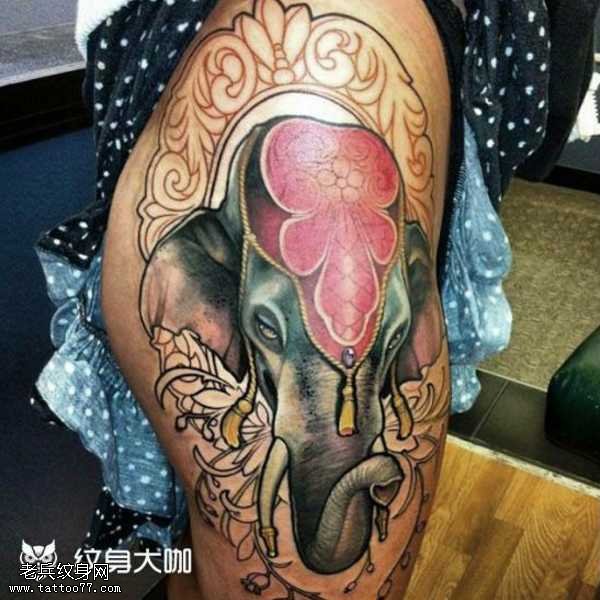 腿部象神纹身图案