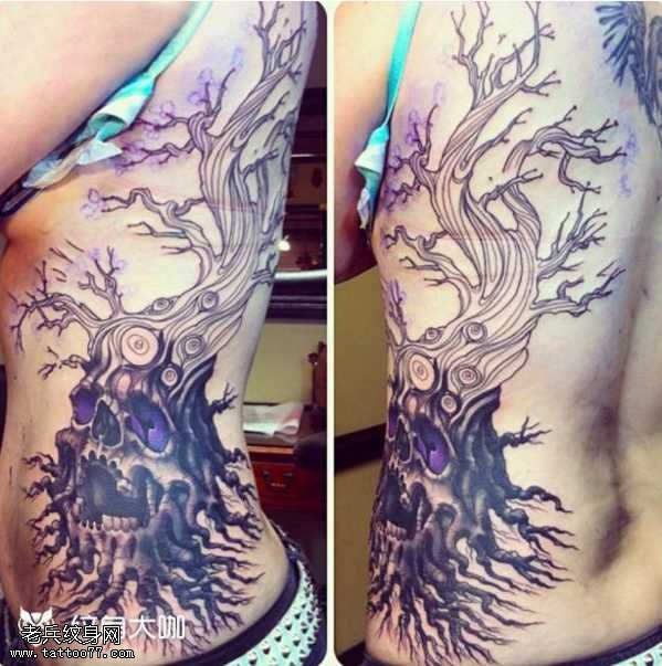 腿部树木骷髅纹身图案