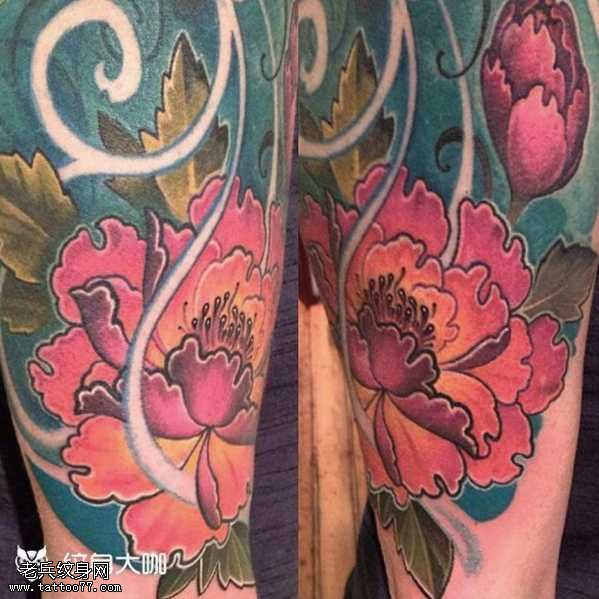 腿部牡丹花纹身图案