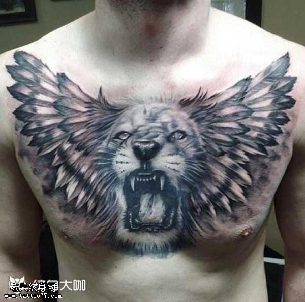 胸部狮子翅膀纹身图案