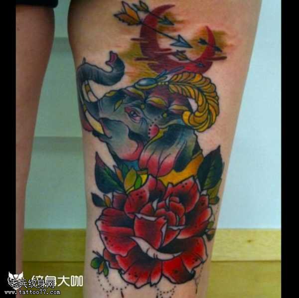 腿部玫瑰大象纹身图案