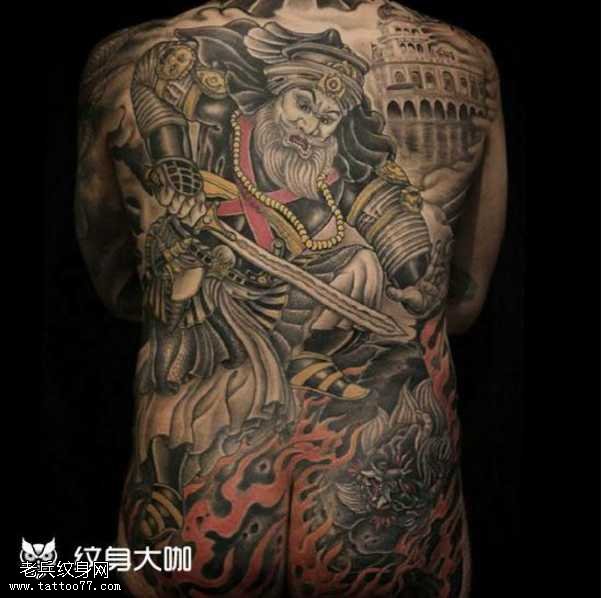背部武士纹身图案