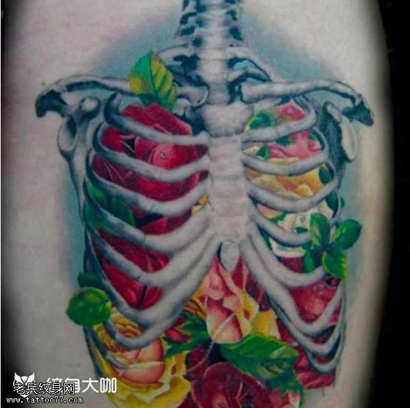 腿部骨骼纹身图案