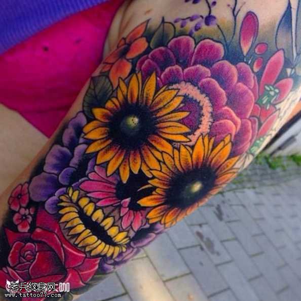 腿部花骷髅纹身图案