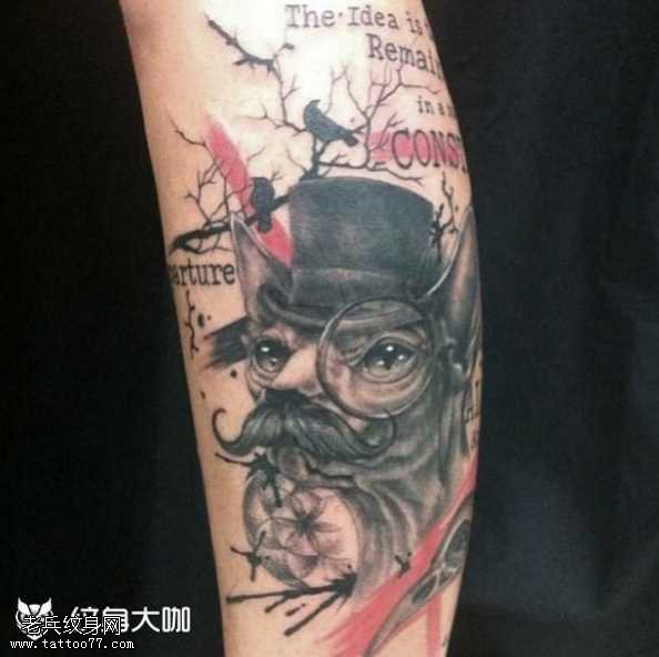 腿部老猫纹身图案