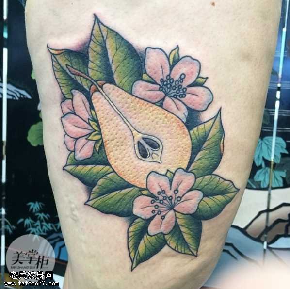 腿部水果梨纹身图案