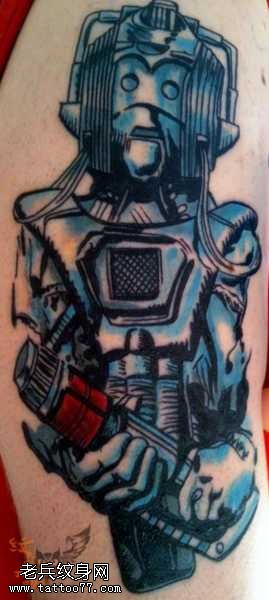 腿部神秘博士纹身图案