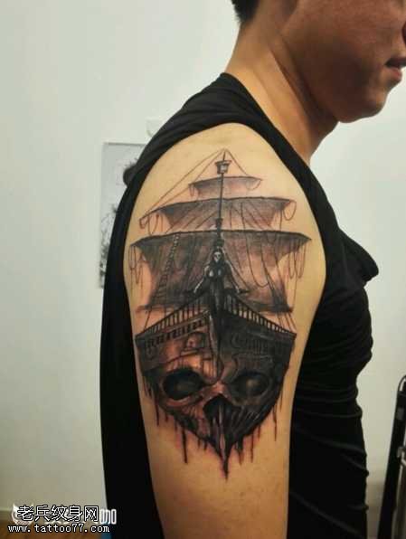 胳膊船锚骷髅纹身图案