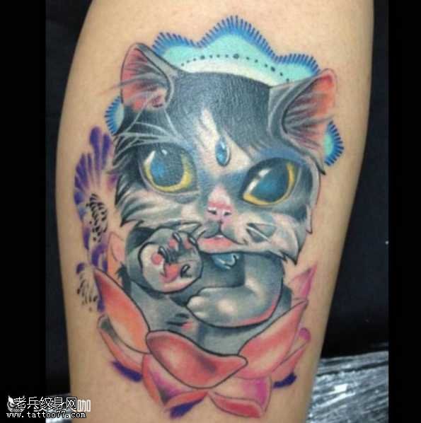 腿部萌猫纹身图案