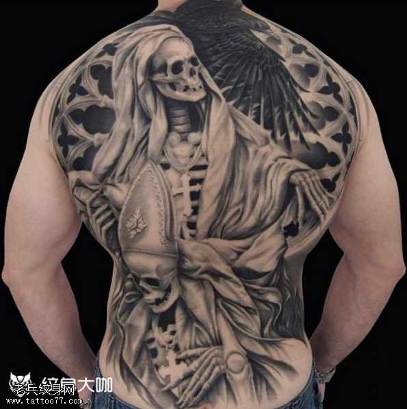 背部圣母骷髅纹身图案