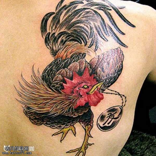 背部公鸡纹身图案