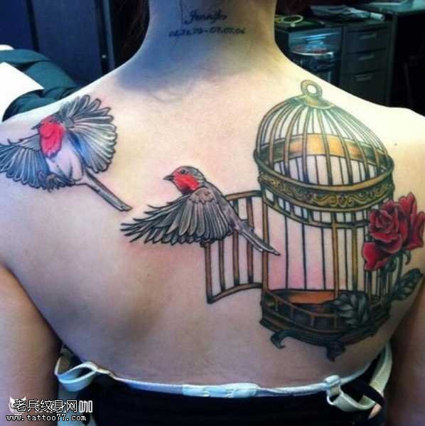背部鸟笼纹身图案