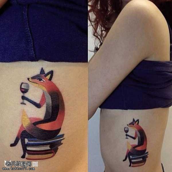 狐狸卡通纹身图案