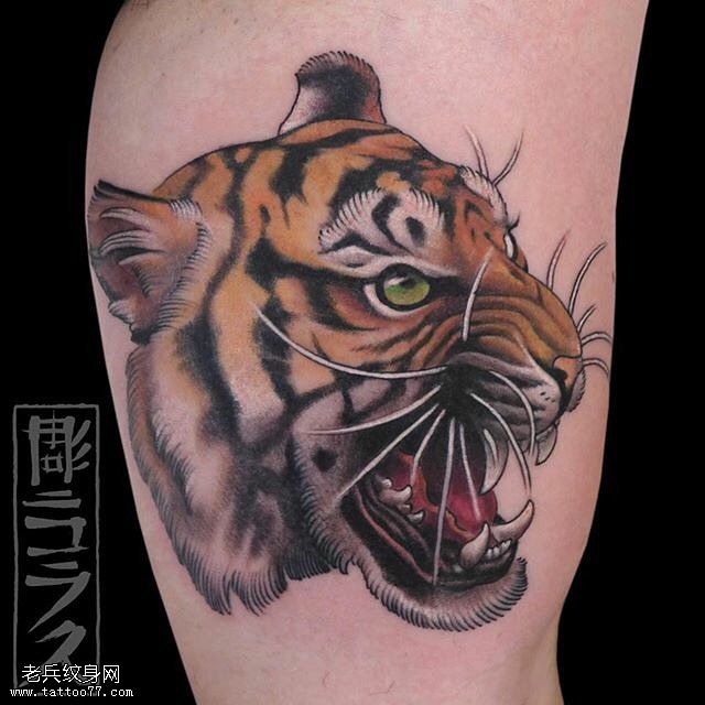 大腿老虎纹身图案