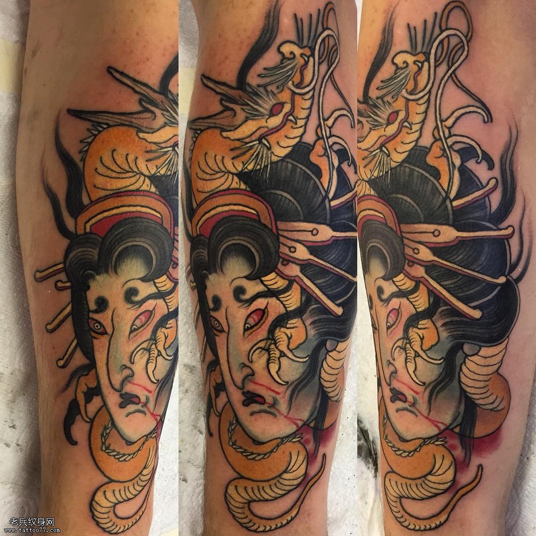 小腿艺妓传统龙tattoo图案