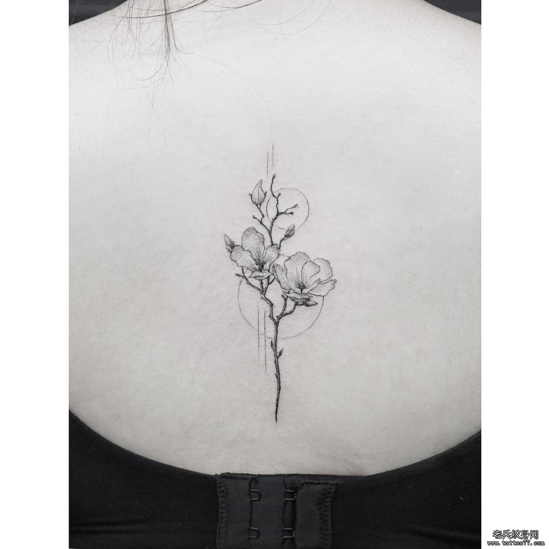 背部小清新tattoo花纹身图案