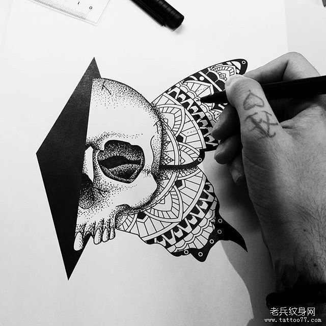 欧美暗黑骷髅蝴蝶纹身tattoo图案