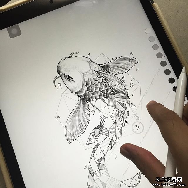 鲤鱼点刺几何线条纹身图案手稿