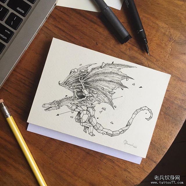 龙点刺几何线条纹身图案手稿