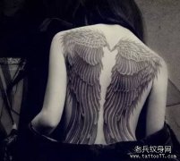  爱并没有错的，错的只是缘分。