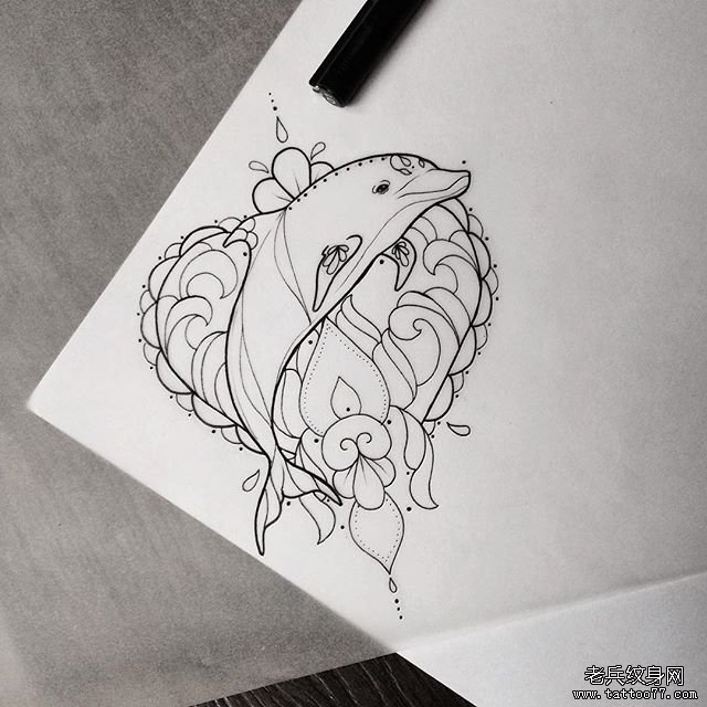 海豚小清新线条纹身图案手稿