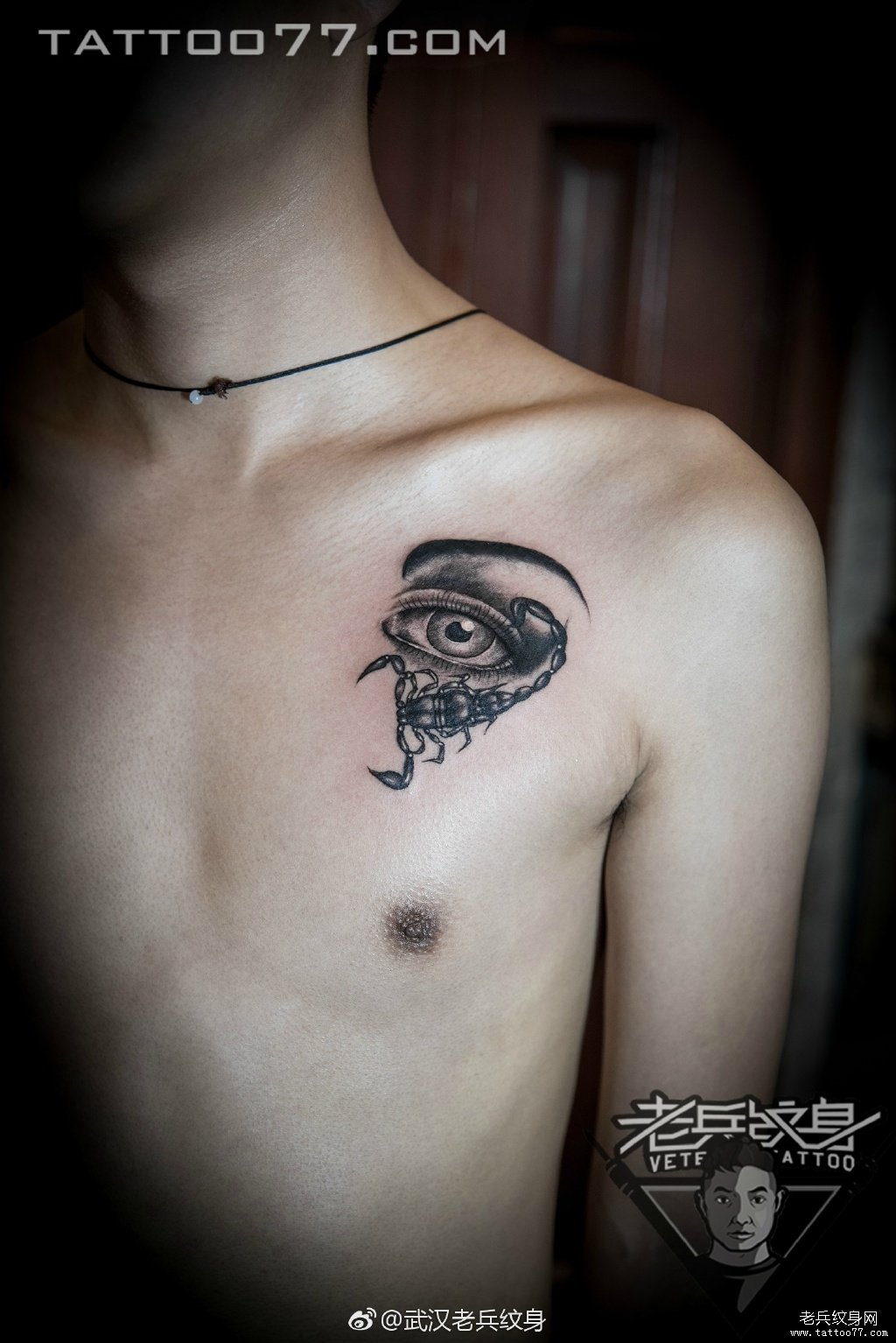胸口眼睛蝎子纹身图案作品