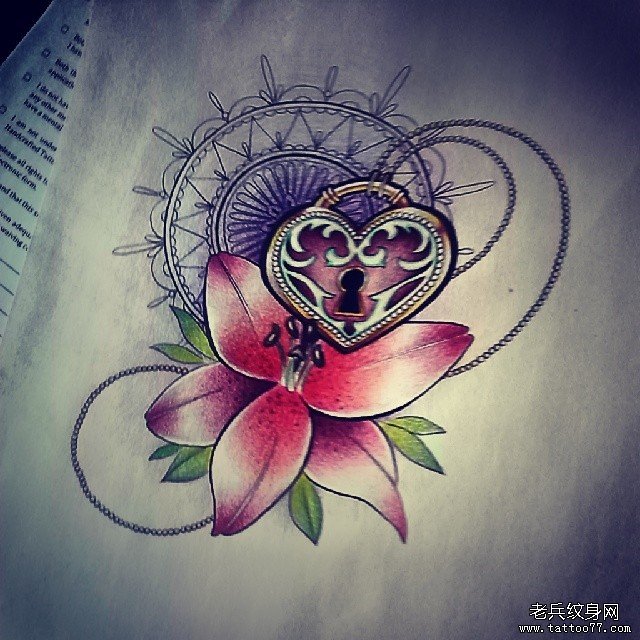 欧美school花卉锁纹身图案