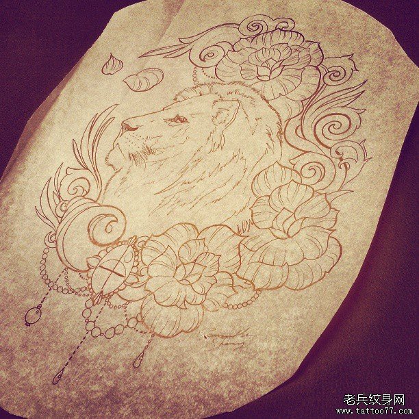 欧美school狮子花卉纹身图案手稿