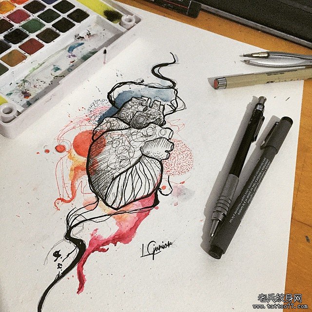 欧美小清新泼墨心脏纹身图案手稿