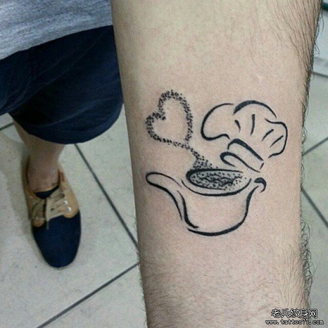 小臂锅炉小清新纹身图案