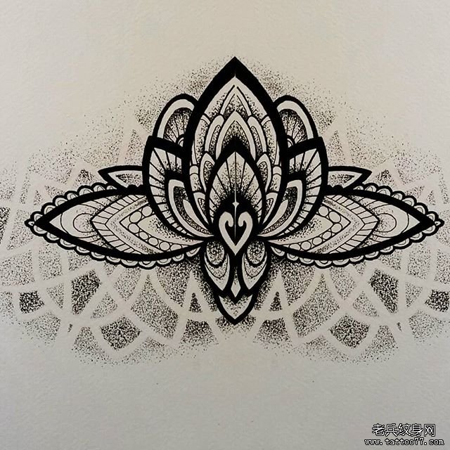 胸下点刺梵花纹身图案手稿