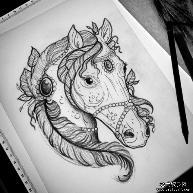 欧美school纹身马图案手稿