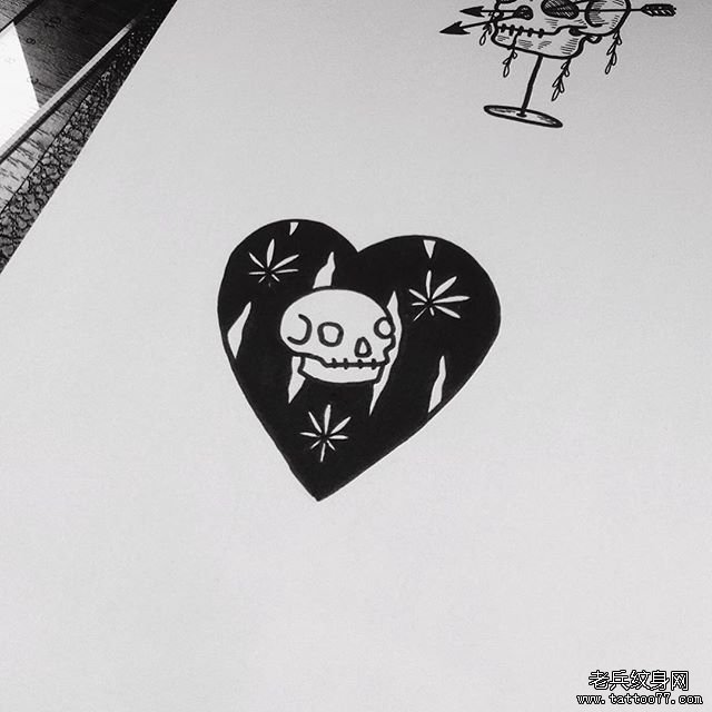 小清新心脏骷髅纹身图案手稿