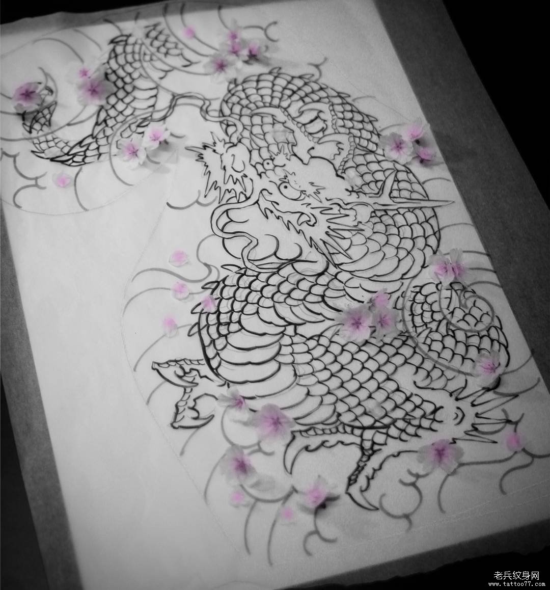 老传统龙花臂纹身图案手稿