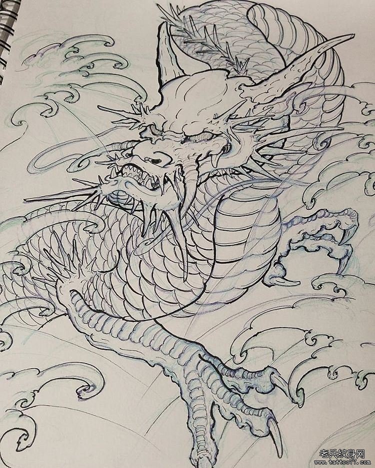 传统纹身龙图案线稿