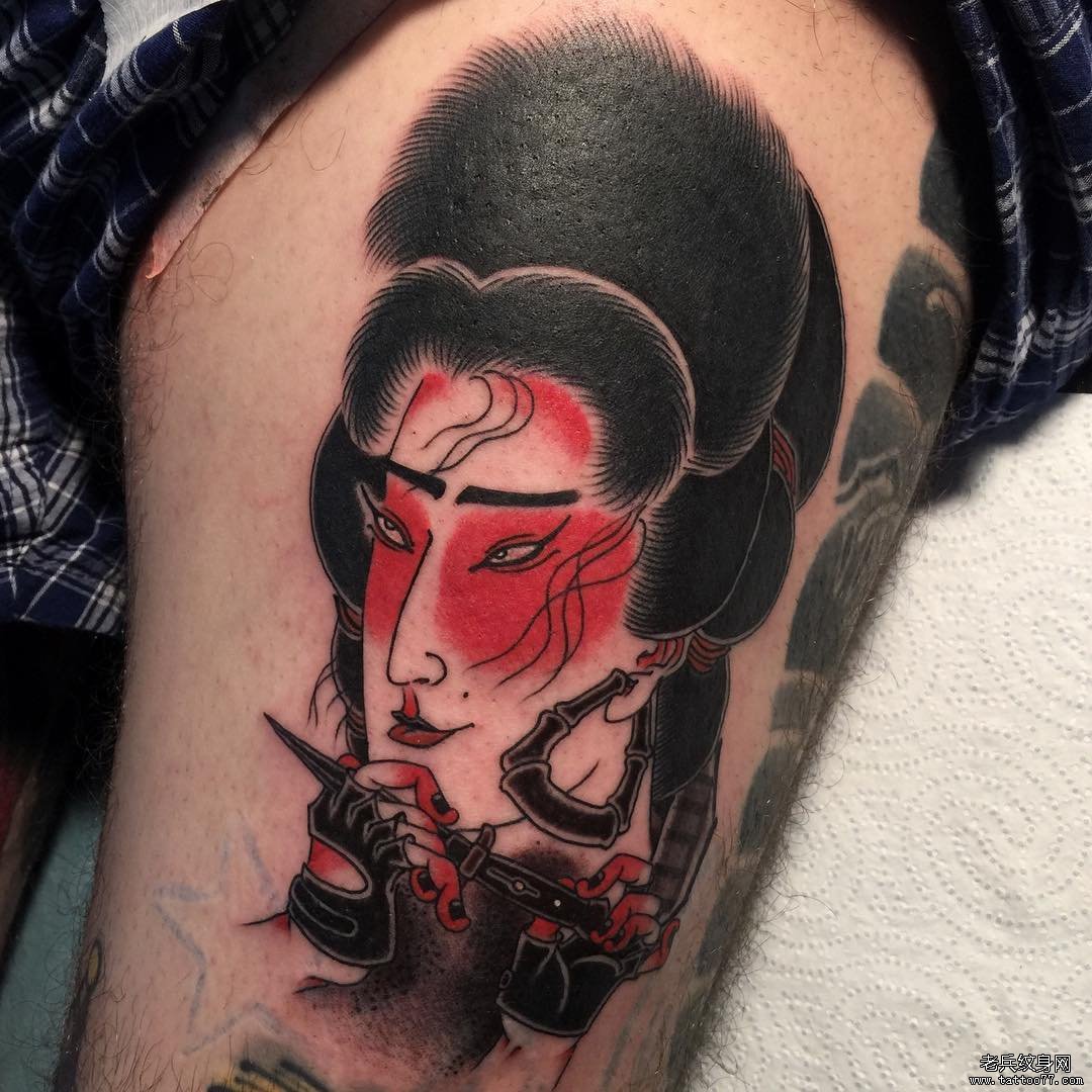 大腿日式传统人物纹身图案