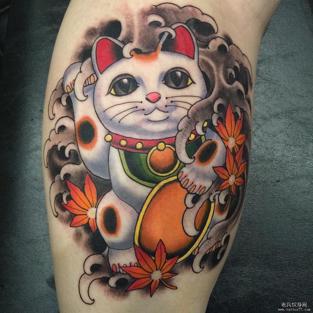 小腿传统招财猫纹身图案