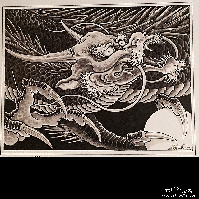 传统黑灰纹身龙图案手稿