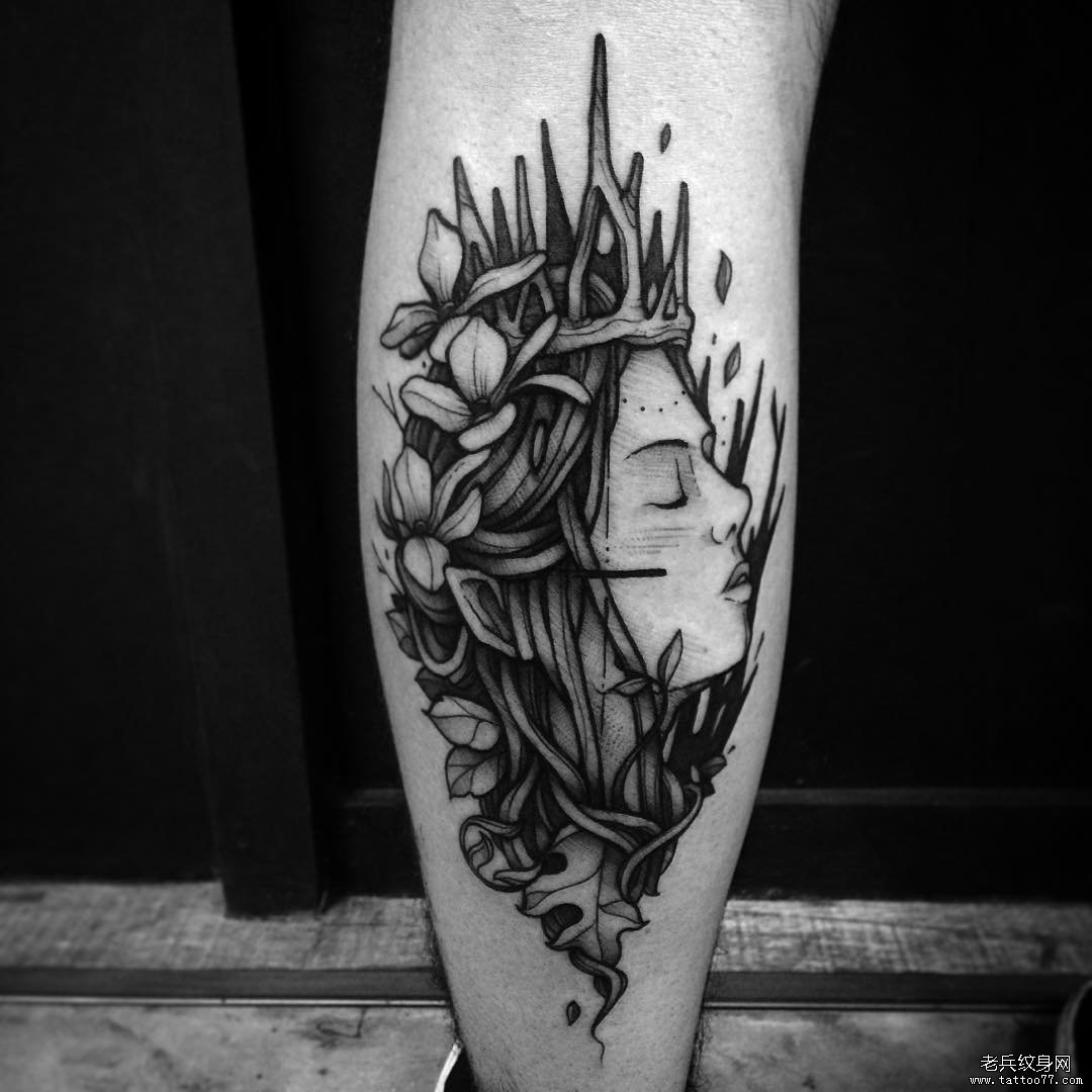 小腿花卉黑灰女郎纹身图案