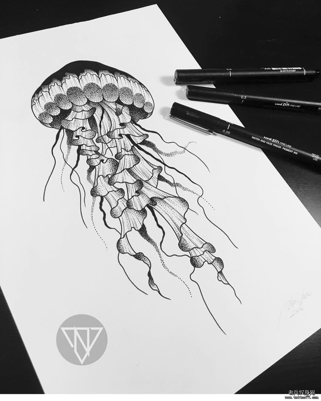 欧美点刺水母纹身图案手稿